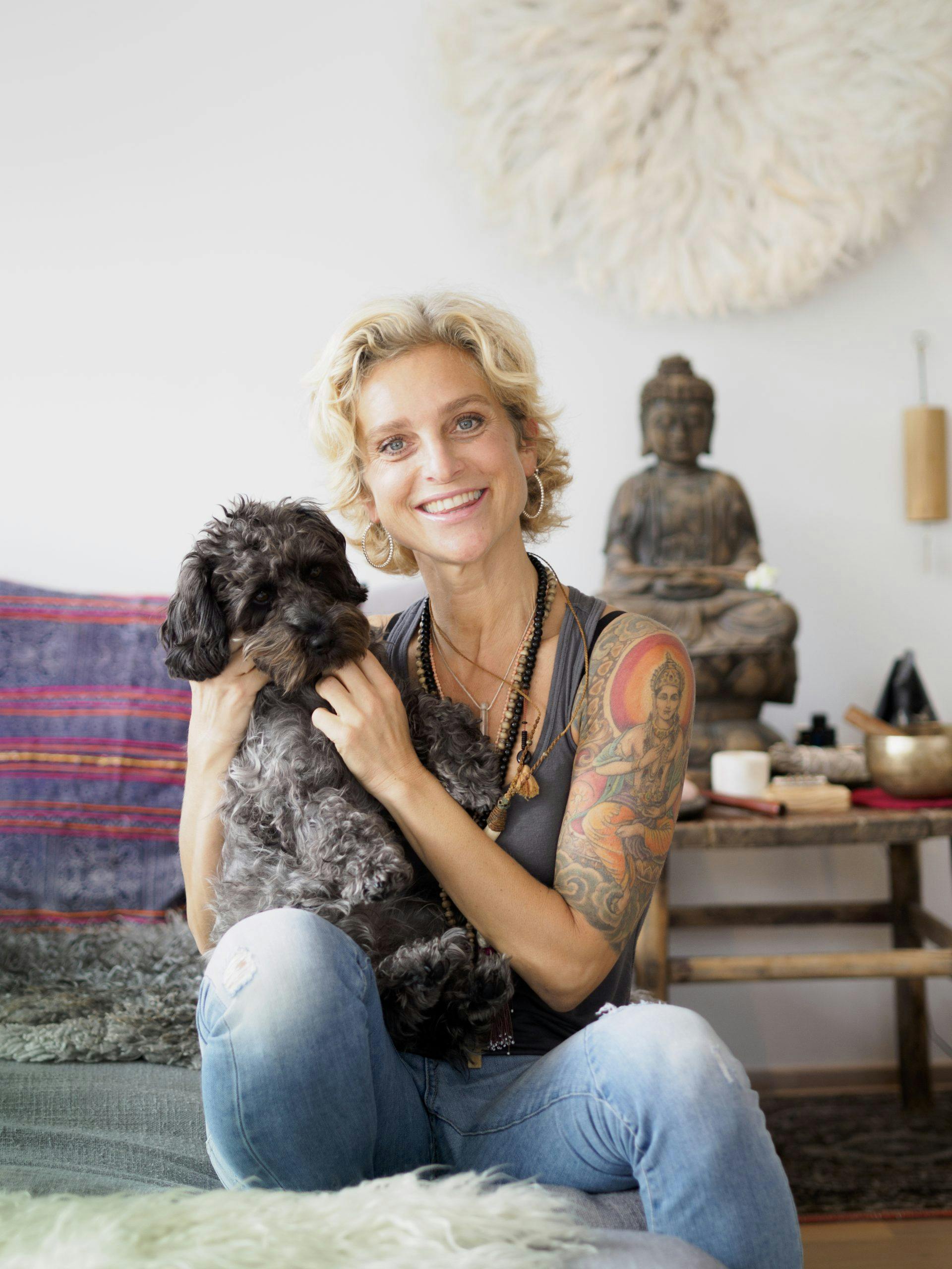 Yoga mot stivhet og vond rygg Yoga mot stivhet og vond rygg